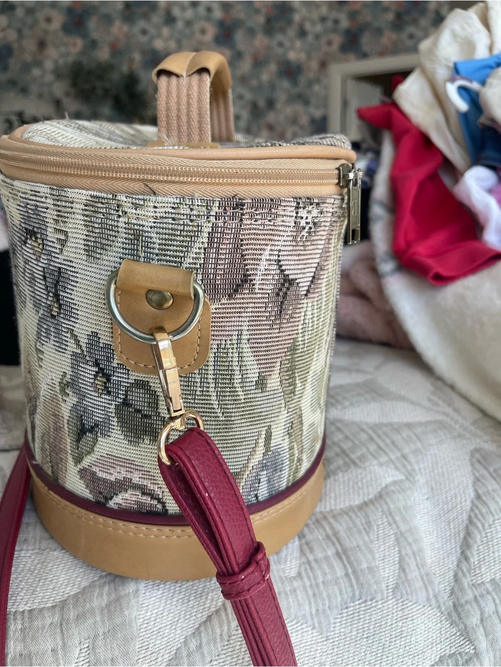 Vintage American Tourister Floral Tapestry Train Case in Beige